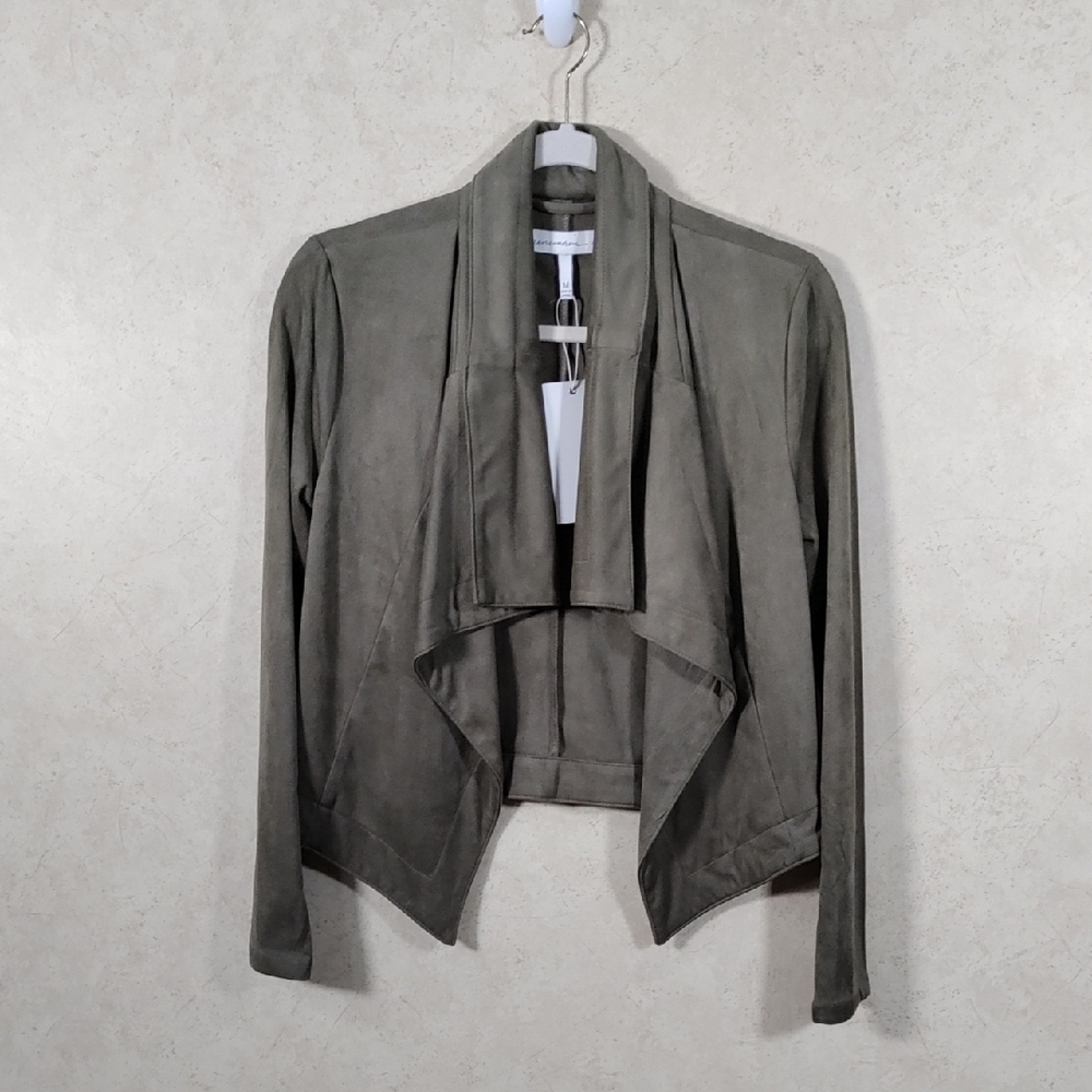 H162 Generation K thyme green faux suede jacket M NWT